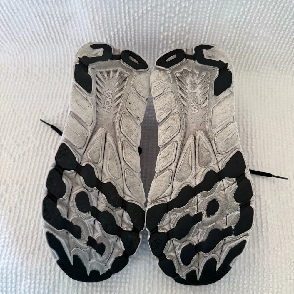 Hoka Rincon 3 Running Shoes Black White Lightweight Men’s 10.5 B - Picture 4 of 10